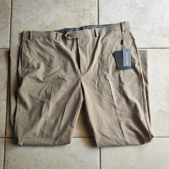Michael Kors Classic Fit Tan Pants - Picture 1 of 4